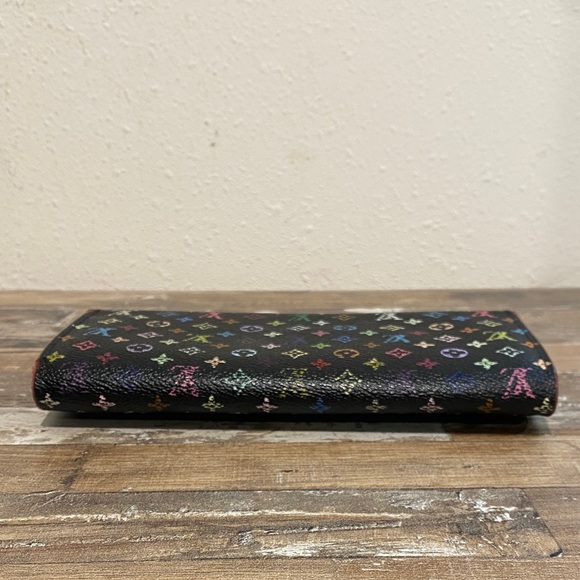 Louis Vuitton Black Murakami Multicolor Monogram Sarah Wallet - Picture 11 of 13